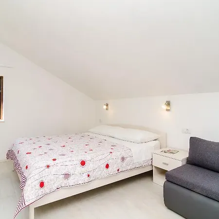 Hotel & Cina 3*